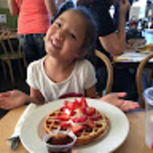 Meet your Posher, Addison